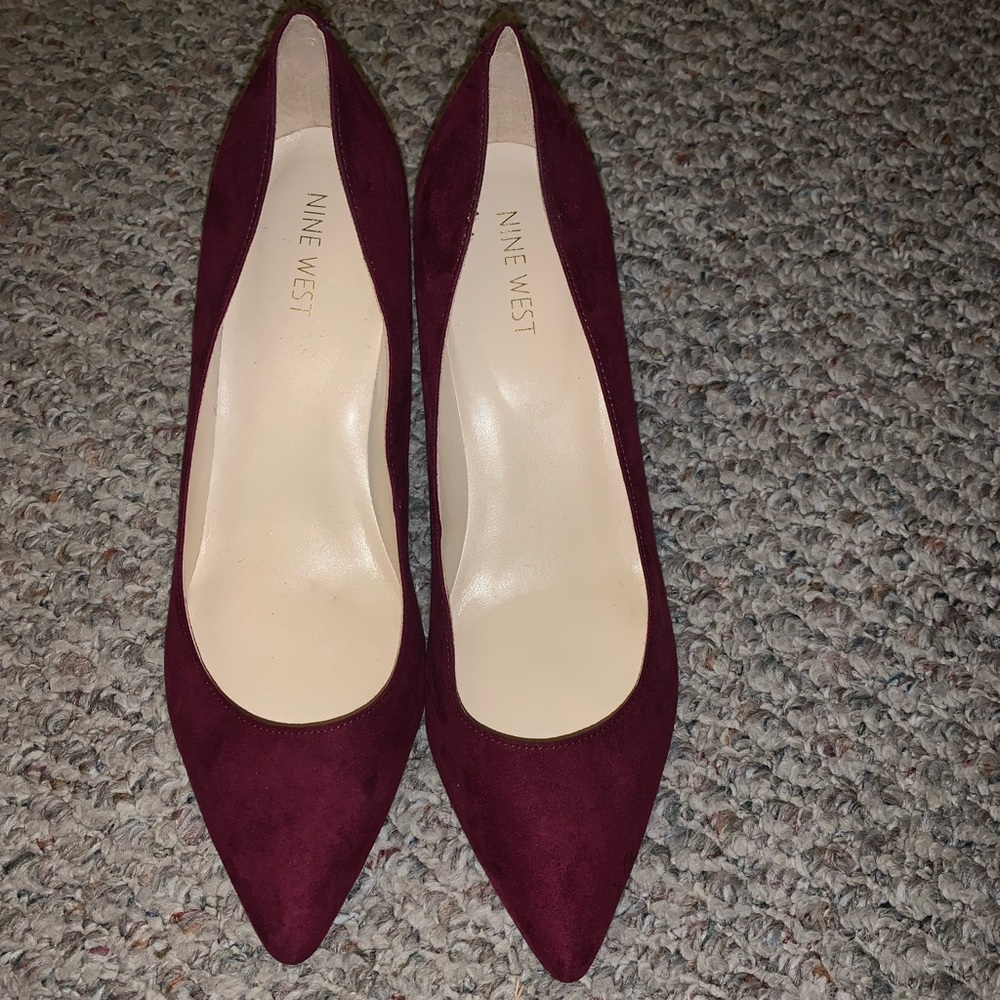 NINE WEST Suede Maroon Block Heels